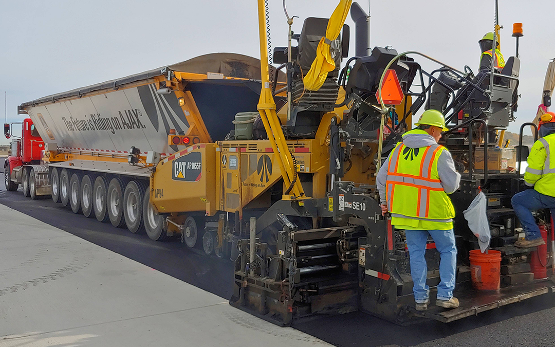 Paving control systems example for Sitech Louisiana with a paving matching on a construction site.
