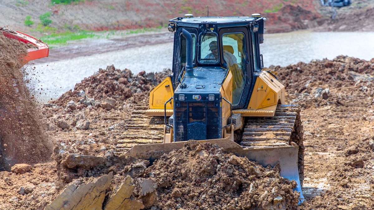 Excavation Efficiency: Rigid Constructors & Trimble's GPS Integration